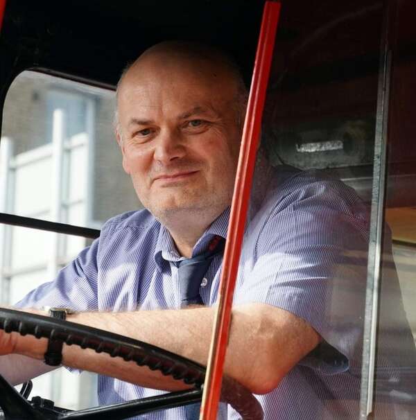 fb_img_1678876829284__002__andy_gray